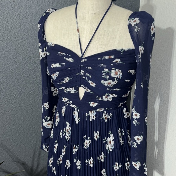 Self Portrait Pansy Print Chiffon Cut Out Midi Dress - Picture 5 of 8